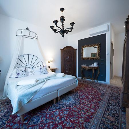B&B La Loggia Del Castello Trento Exterior foto